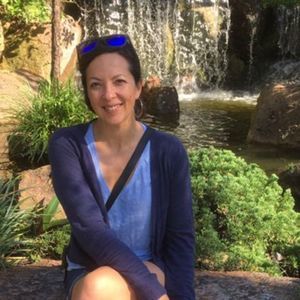 Meet your Posher, Christina